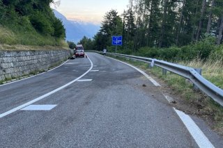 Samedi soir, un accident de la circulation impliquant un motard s'est produit sur la route de la Forclaz à Martigny-Combe. Le motocycliste a été grièvement blessé.